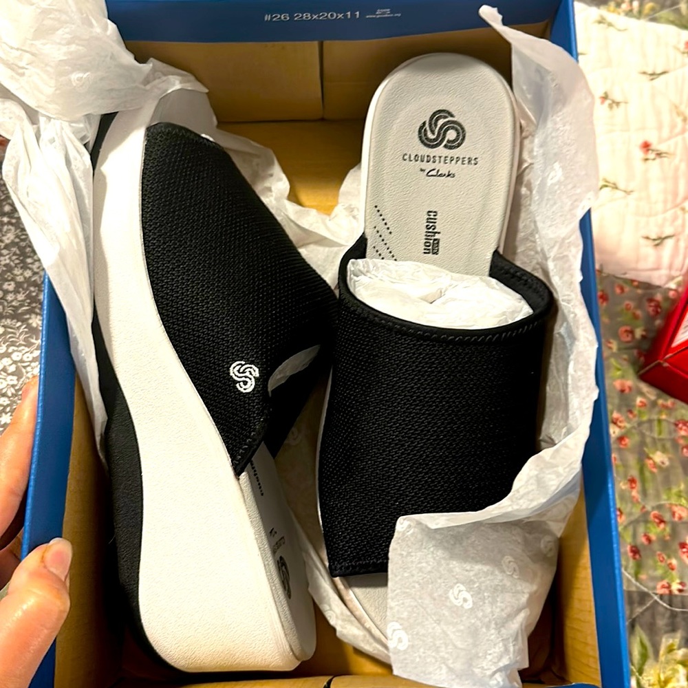 Cloudsteppers by Clark’s shoes